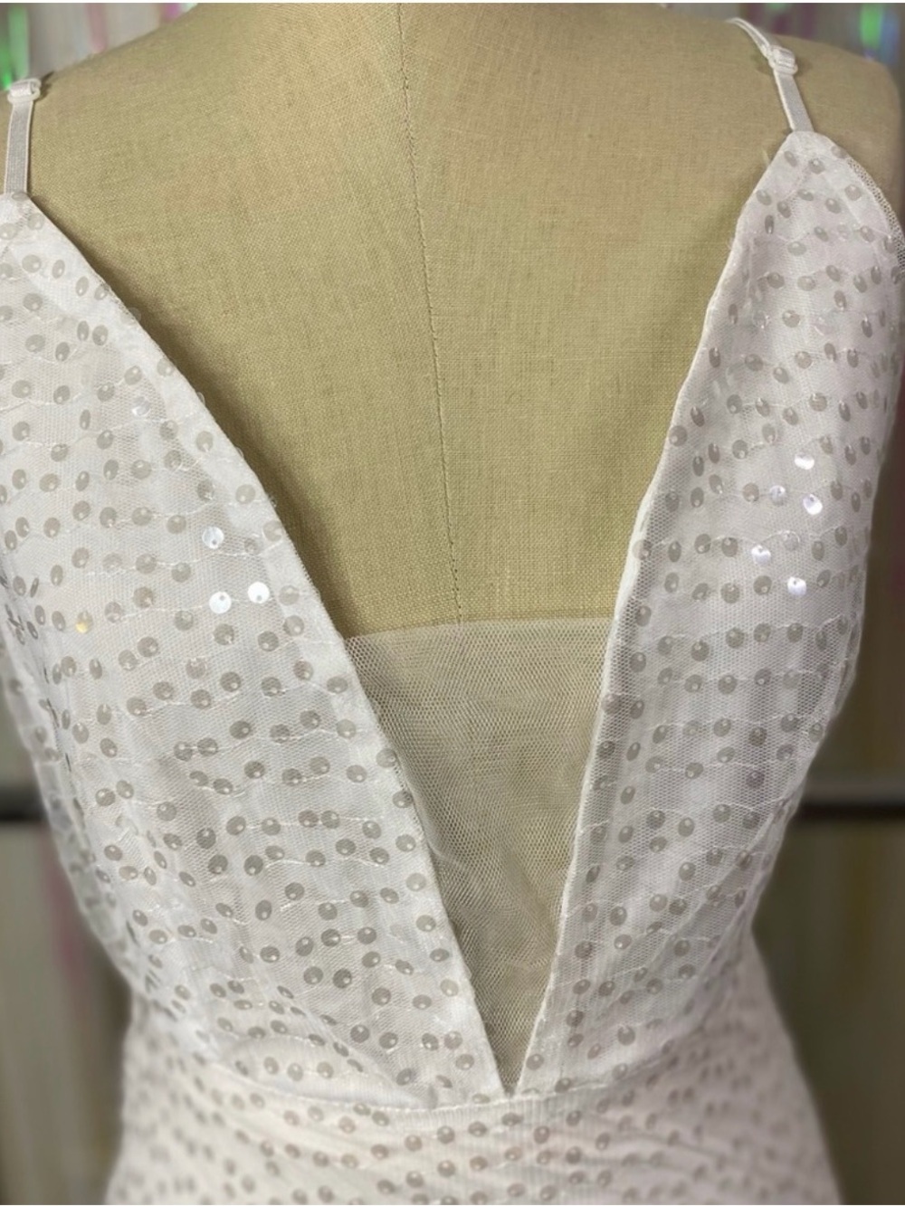 White sequin Sleeveless V-Neck Evening Dress - Picture 3 of 5